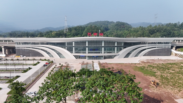 巴南站。受訪者供圖