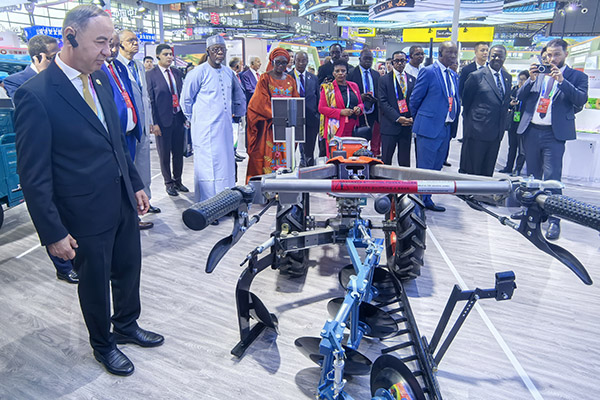 重慶產(chǎn)品深受非洲歡迎。重慶市商務(wù)委員會(huì)供圖