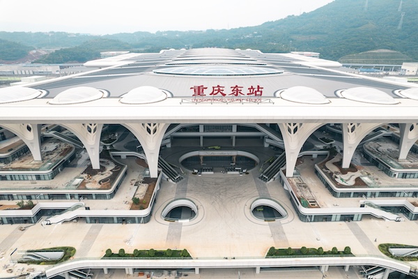 重慶東站。鄒樂攝