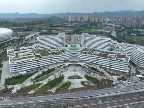 重慶協(xié)和醫(yī)院項(xiàng)目。中建八局西南公司設(shè)計(jì)研究院供圖