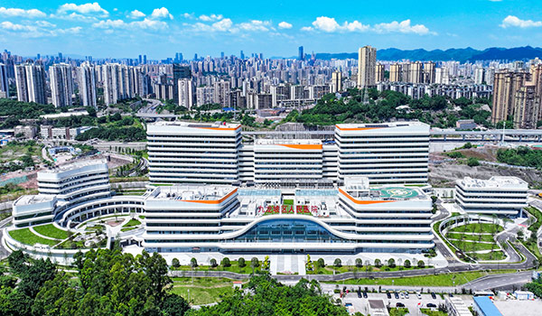 中冶建工承建九龍坡區(qū)人民醫(yī)院遷建項目。中冶建工供圖