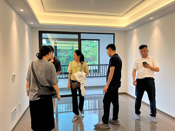 中綠江州交付現(xiàn)場實(shí)景圖，拍攝于2025年6月。中國綠發(fā)重慶公司供圖