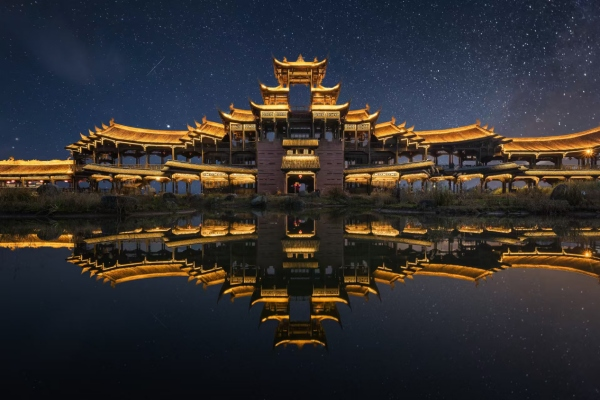 濯水古鎮(zhèn)風雨廊橋。中共重慶市黔江區(qū)委宣傳部供圖。