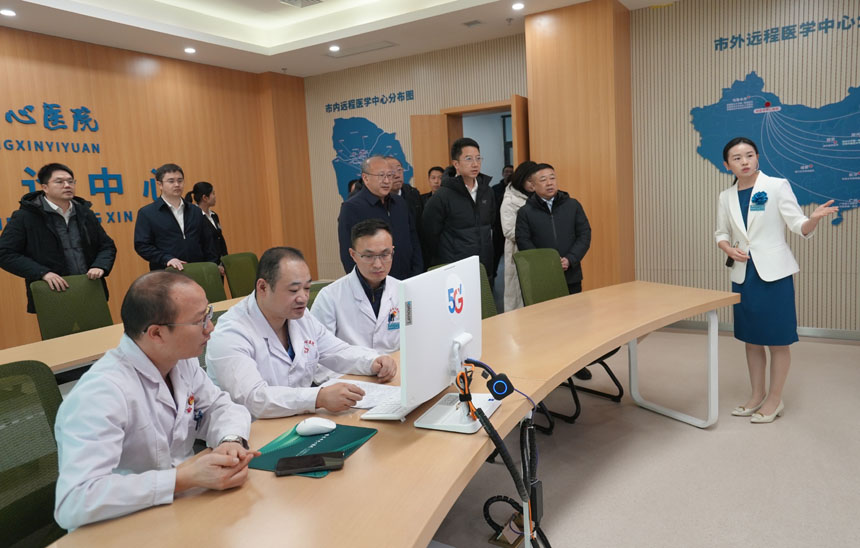 重慶與新疆哈密市中心醫(yī)院實(shí)現(xiàn)數(shù)字化醫(yī)檢互認(rèn)，方便和惠及群眾。 受訪者供圖