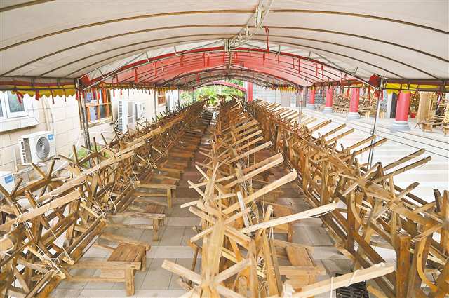 榮昌區(qū)盤龍鎮(zhèn)，巴蜀織機(jī)陳列館中陳列著各式各樣的織布機(jī)。記者 梅耀 攝/視覺重慶