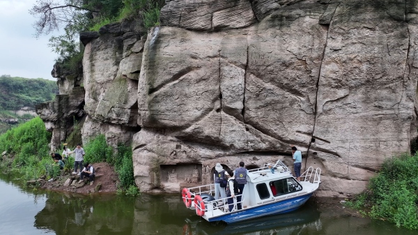 文物部門將對(duì)該處造像開展進(jìn)一步的保護(hù)研究工作。大足區(qū)融媒體中心供圖