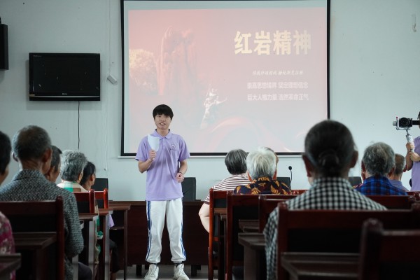 宣講現(xiàn)場(chǎng)。重慶科技大學(xué)石油與天然氣工程學(xué)院供圖