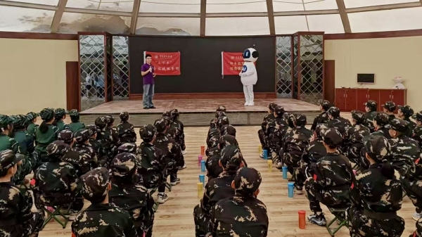 科普活動(dòng)現(xiàn)場。李晨銘攝