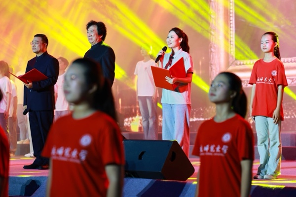 藝術(shù)思政課。綦江區(qū)委宣傳部供圖