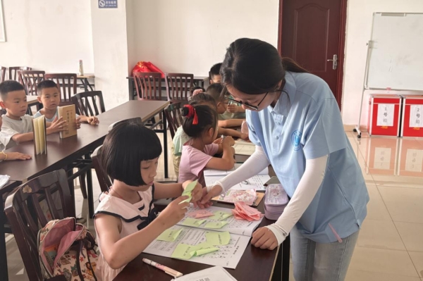 “火眼金睛辨陷阱”互動游戲。楊思瑤攝