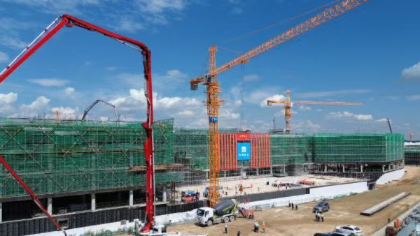 阿斯塔納輕軌車輛段項(xiàng)目主體完工。項(xiàng)目部供圖