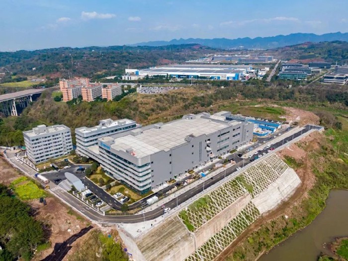 鷹谷光電配套道路