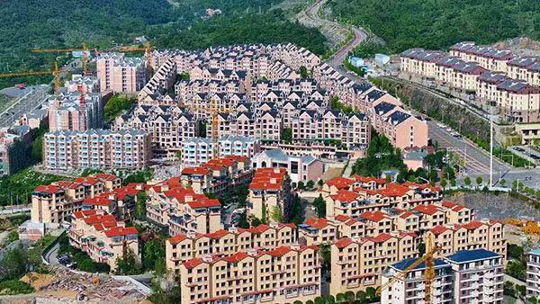 豐都縣南天湖避暑休閑地產(chǎn)。豐都縣住房城鄉(xiāng)建委供圖