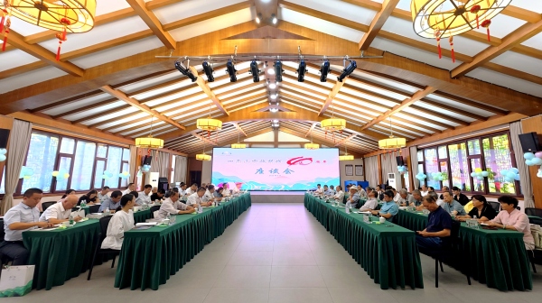 座談會(huì)現(xiàn)場。江津區(qū)委宣傳部供圖