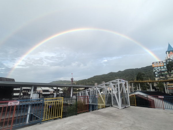 雨后彩虹。景區(qū)供圖