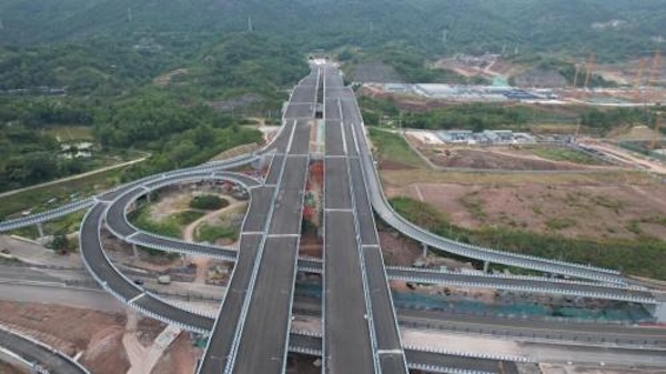 陶家隧道二標段項目小南海立交。項目部供圖