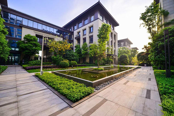 重慶總部城產(chǎn)業(yè)園區(qū)內(nèi)部。重慶總部城供圖