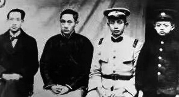 左起： 吳玉章、吳建中（吳嘀曾祖）、吳鳴和（又名吳鳴鶴）。圖片由吳嘀提供