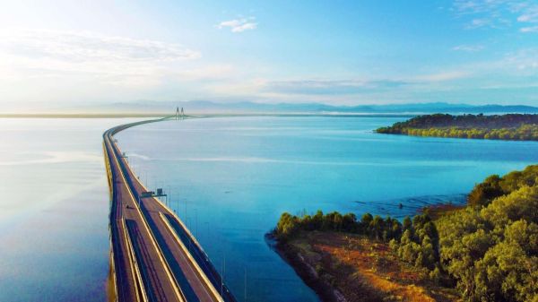 文萊淡布隆跨海大橋。中建橋梁供圖
