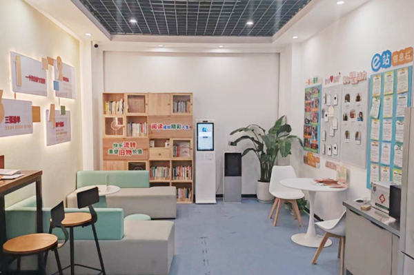 大坪街道“坪蜂e站”。大坪街道供圖