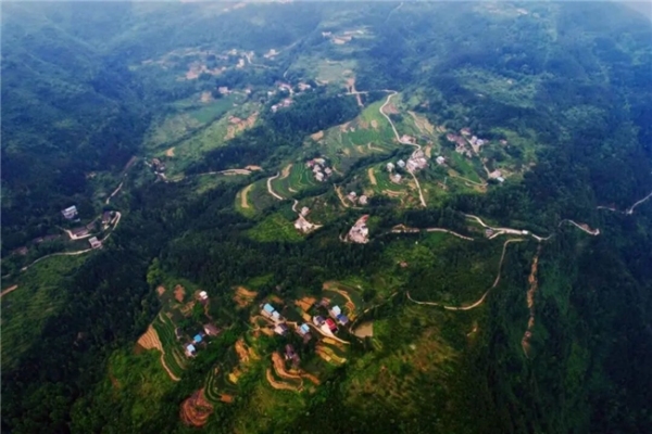 羊市鎮(zhèn)萬興村鄉(xiāng)村美景。羊市鎮(zhèn)供圖