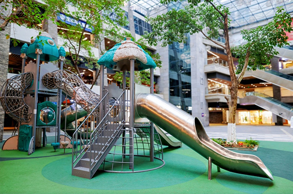 重慶天地?zé)ㄐ聻椤爸貞c新天地” 空間+內(nèi)容+服務(wù)三重升級(jí)