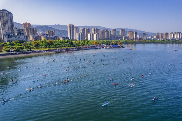 漢豐湖面“千帆競(jìng)發(fā)”（資料圖）。開州區(qū)委宣傳部供圖