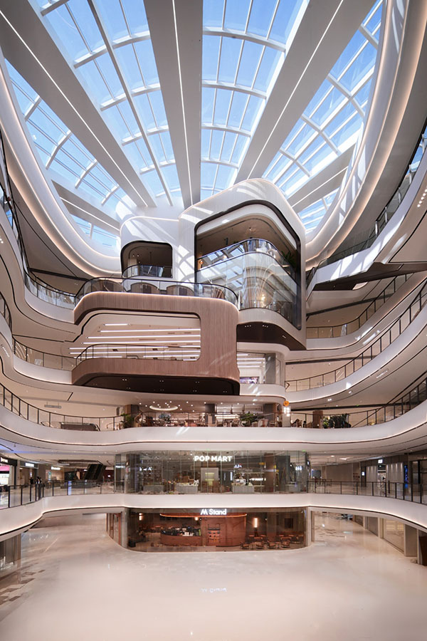 江岸天街內部設計。龍湖商業(yè)供圖