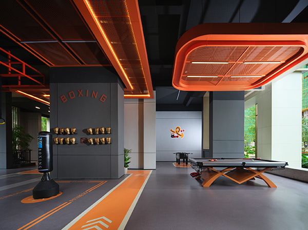 中建·光嶼一期架空層交付實(shí)景。中建·光嶼供圖