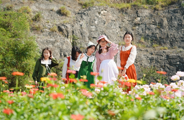 游客打卡“自由曠野”。受訪者供圖