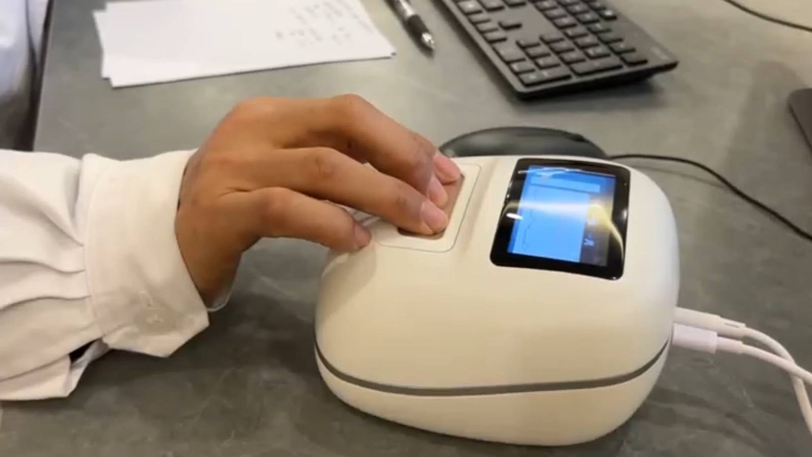 中醫(yī)專家千里之外為患者“隔空把脈”